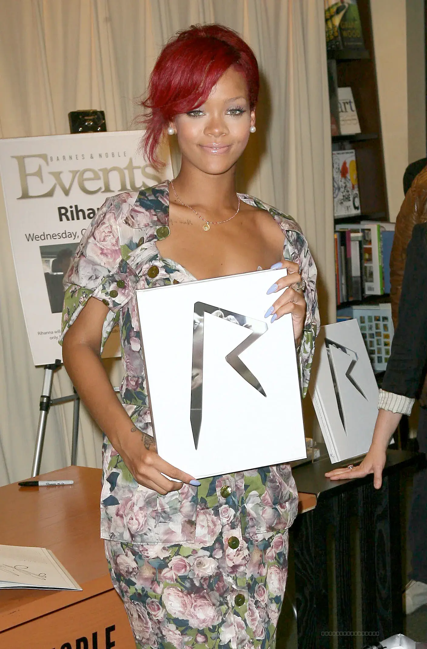 Rihanna at Rihanna Book Signing