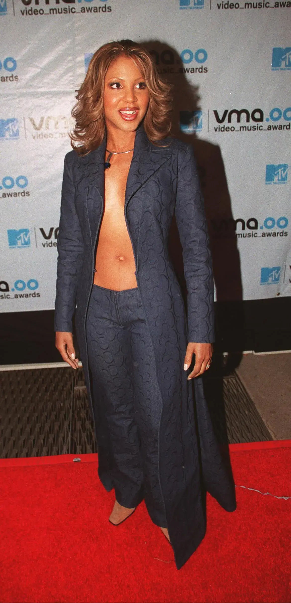 Toni Braxton at the 2000 MTV Video Music Awards in New York City