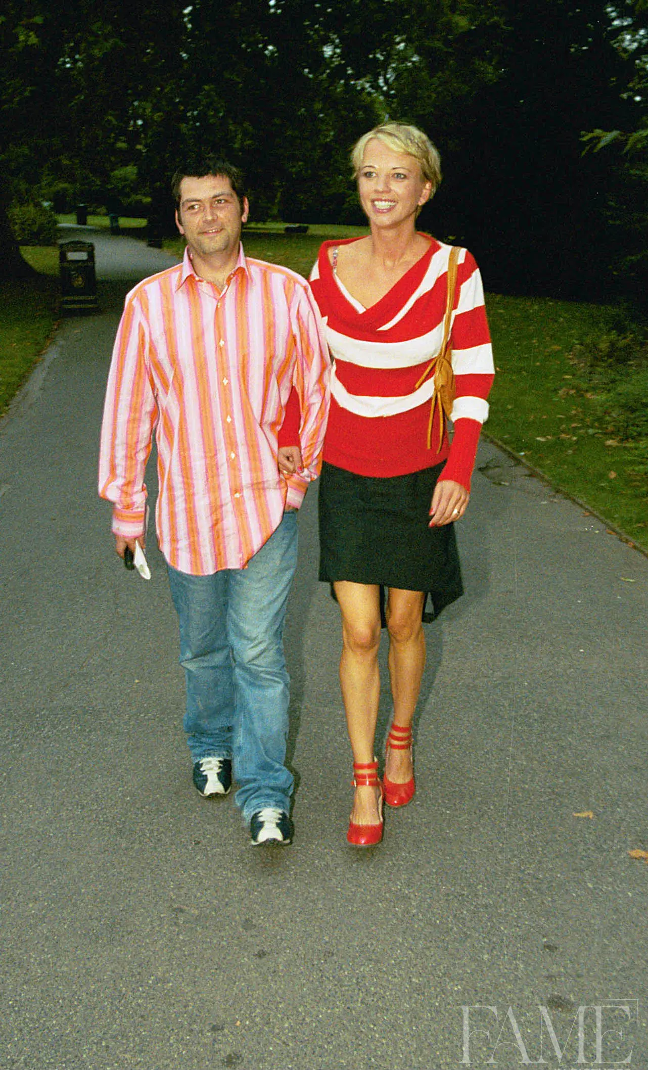Sara Cox and Jon Carter at the FROSTFRENCH fashion show in London in 2002